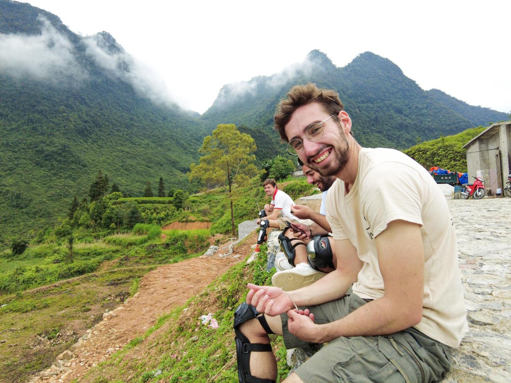 Lazy Cat Homestay - Motorbikes Rental & Tours ห่าซาง ภายนอก รูปภาพ
